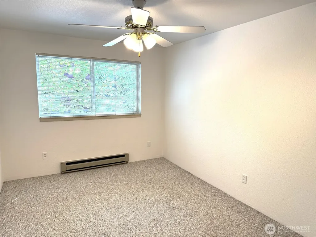 555 N 105th Street Seattle WA 98133