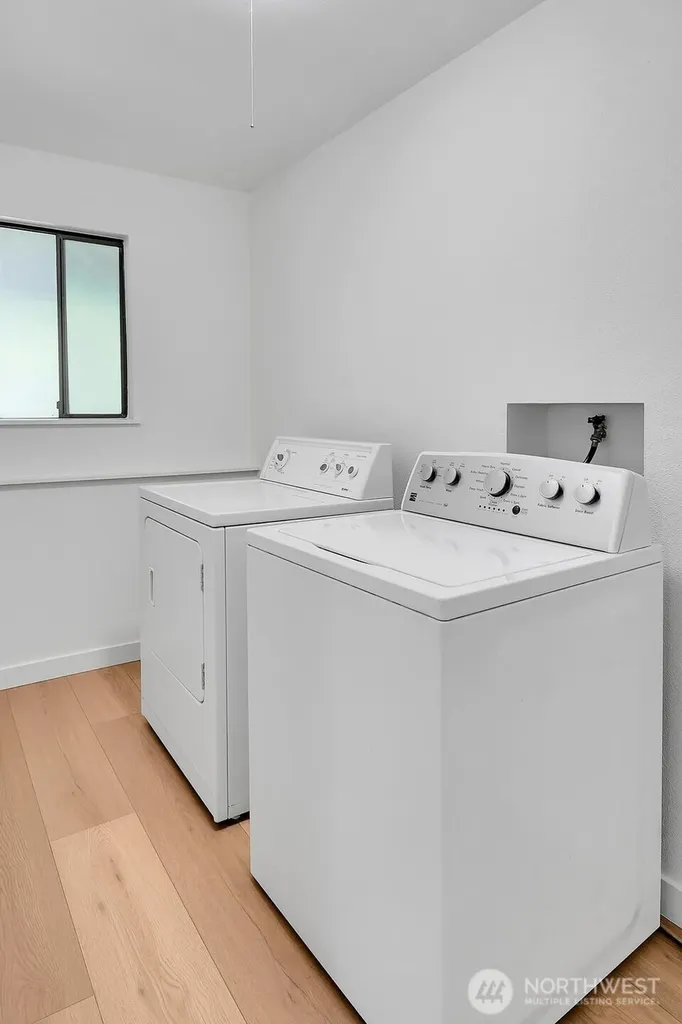6530 W Mercer Way Mercer Island WA 98040