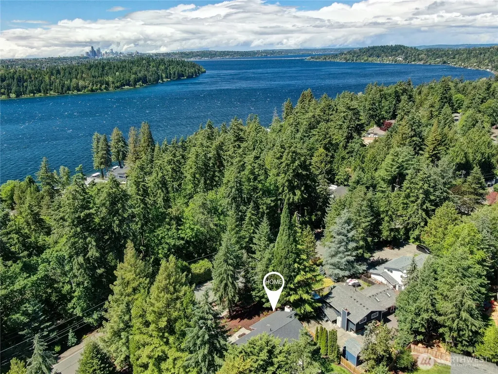 6530 W Mercer Way Mercer Island WA 98040
