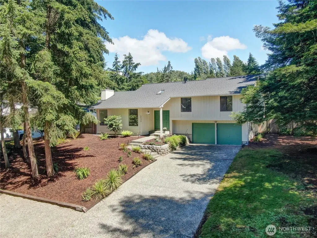 6530 W Mercer Way Mercer Island WA 98040