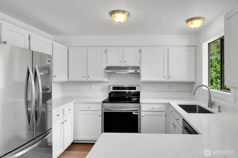 6530 W Mercer Way Mercer Island WA 98040