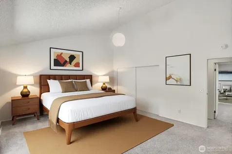 6530 W Mercer Way Mercer Island WA 98040