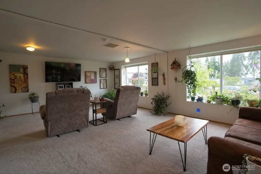 10 Danielle Court Sequim WA 98382