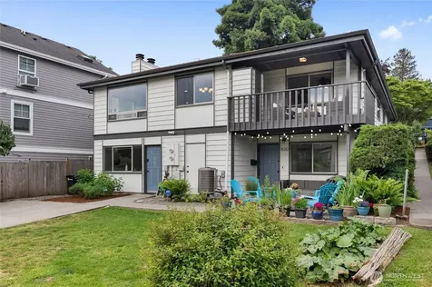818 W Argand Street Seattle WA 98119