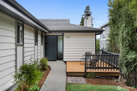 818 W Argand Street Seattle WA 98119