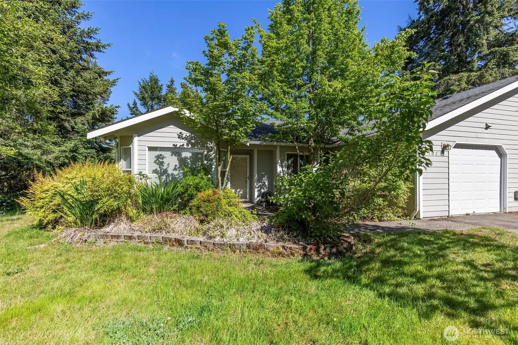 5621 And 5623 Delia Lane SW Port Orchard WA 98367