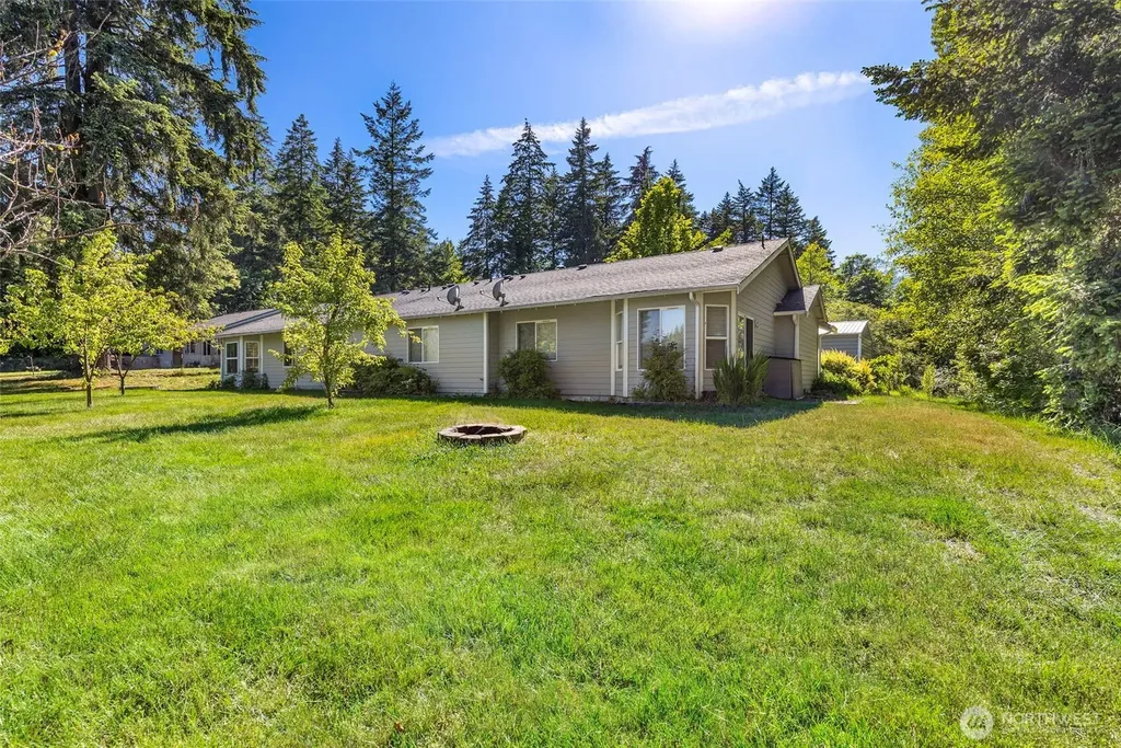 5621 And 5623 Delia Lane SW Port Orchard WA 98367