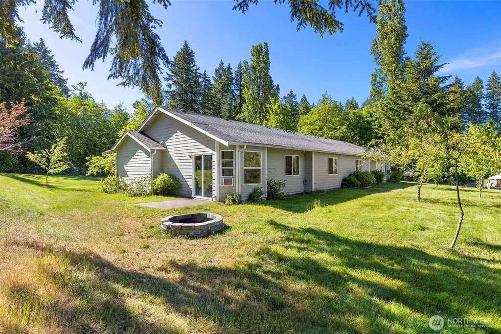 5621 And 5623 Delia Lane SW Port Orchard WA 98367