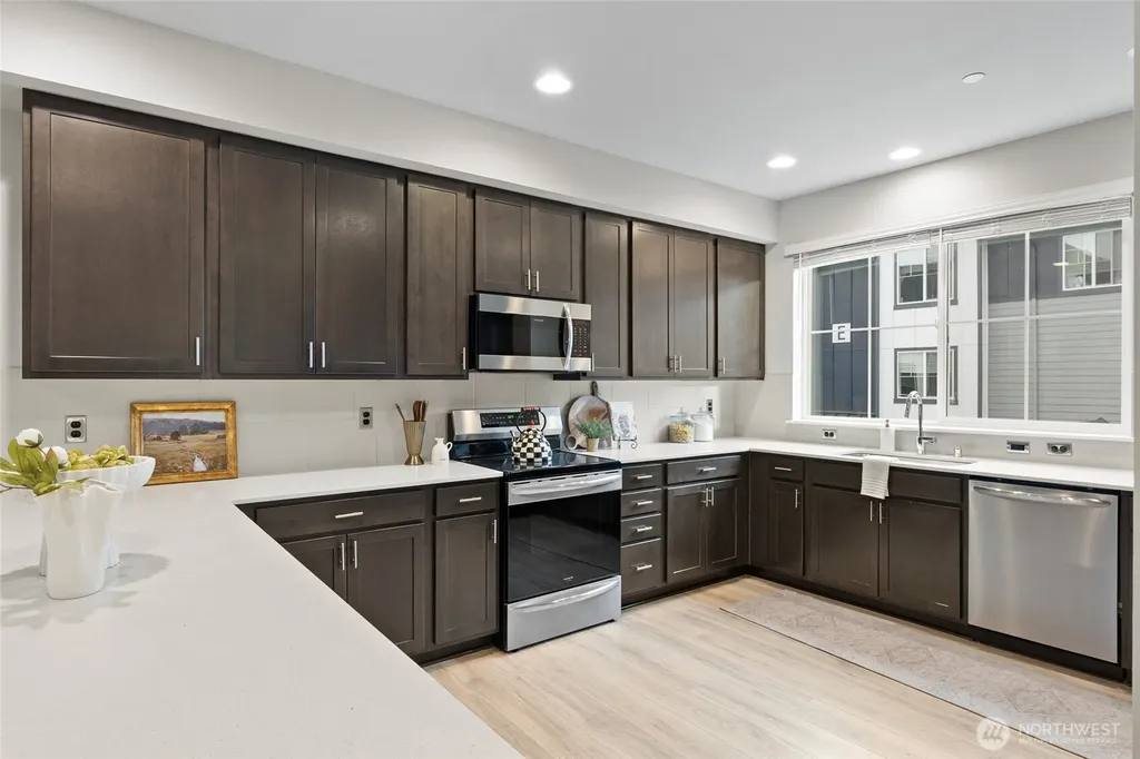 1621 Seattle Hill Road Bothell WA 98012