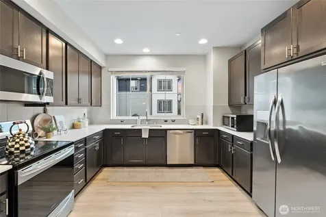 1621 Seattle Hill Road Bothell WA 98012