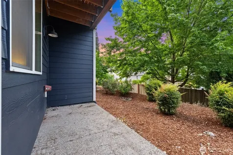 1621 Seattle Hill Road Bothell WA 98012