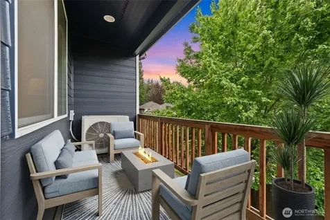 1621 Seattle Hill Road Bothell WA 98012