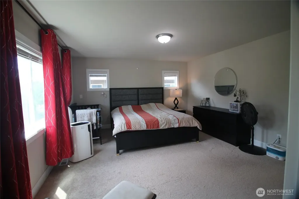 17309 40th Avenue SE Bothell WA 98012
