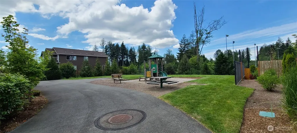 17309 40th Avenue SE Bothell WA 98012