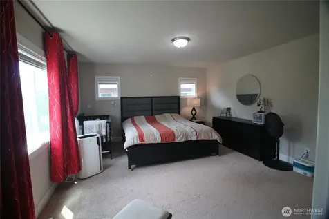 17309 40th Avenue SE Bothell WA 98012