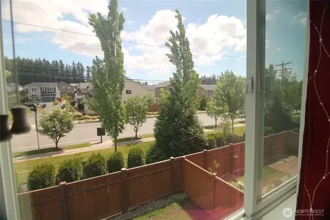 17309 40th Avenue SE Bothell WA 98012