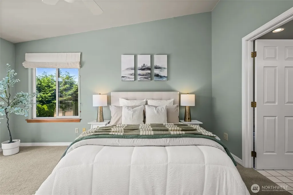 5305 Sterling Drive Anacortes WA 98221