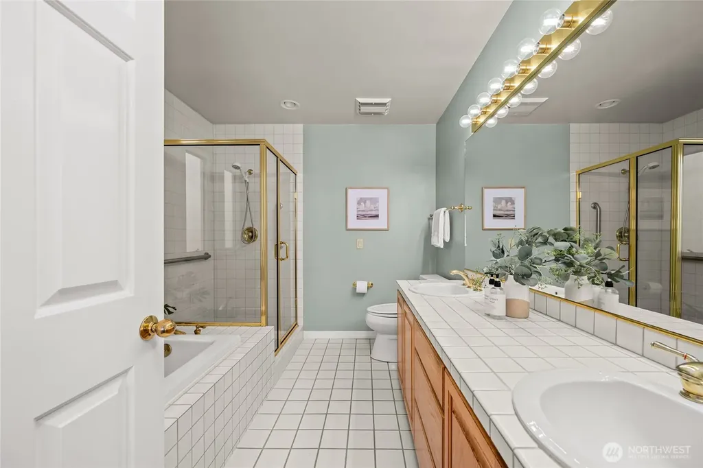 5305 Sterling Drive Anacortes WA 98221