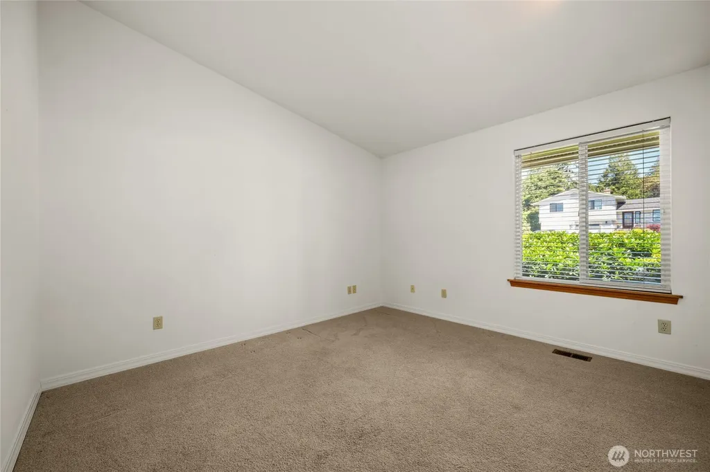 5305 Sterling Drive Anacortes WA 98221