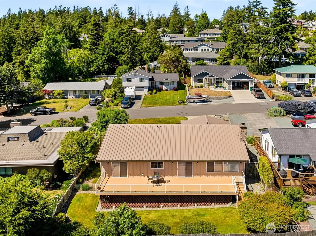 5305 Sterling Drive Anacortes WA 98221
