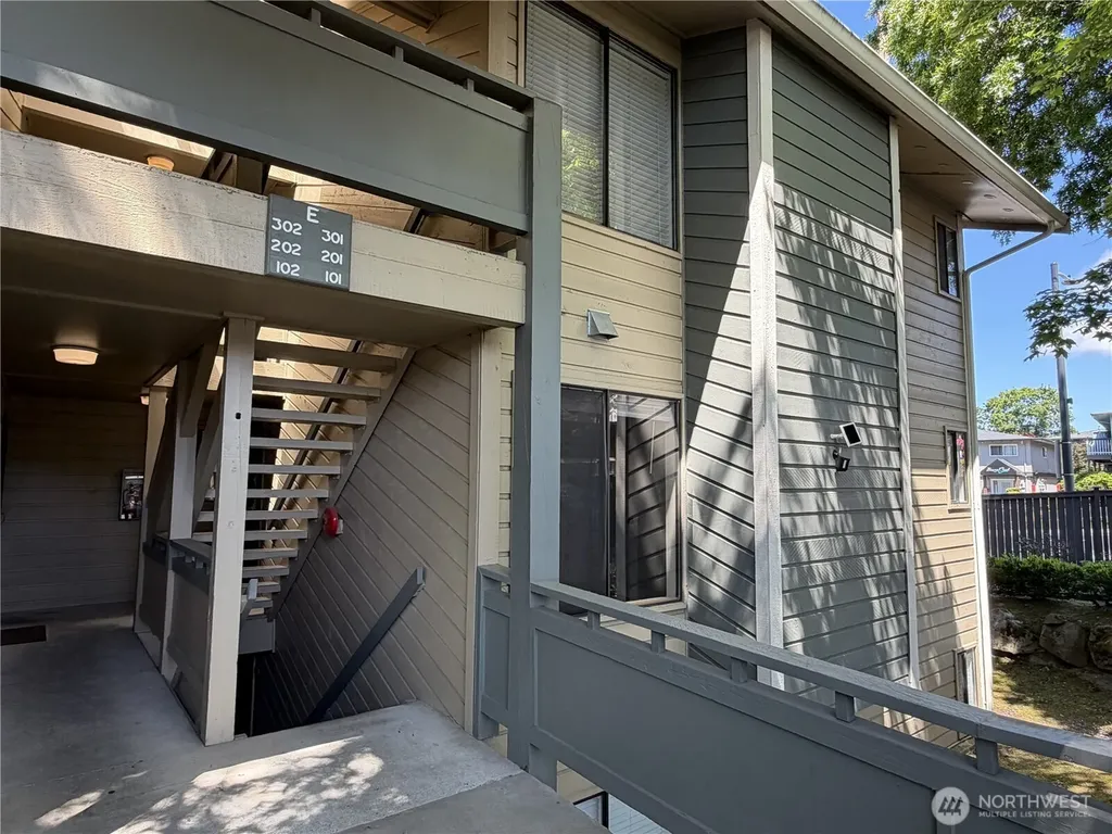 4800 200th Street SW Lynnwood WA 98036