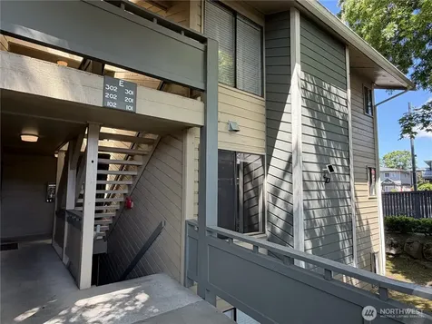 4800 200th Street SW Lynnwood WA 98036