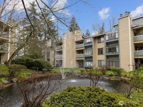 4800 200th Street SW Lynnwood WA 98036
