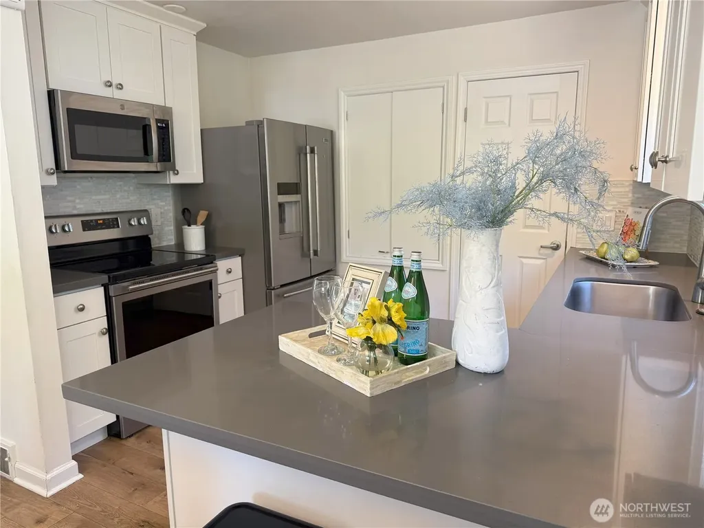 4329 NE 56th Street Seattle WA 98105