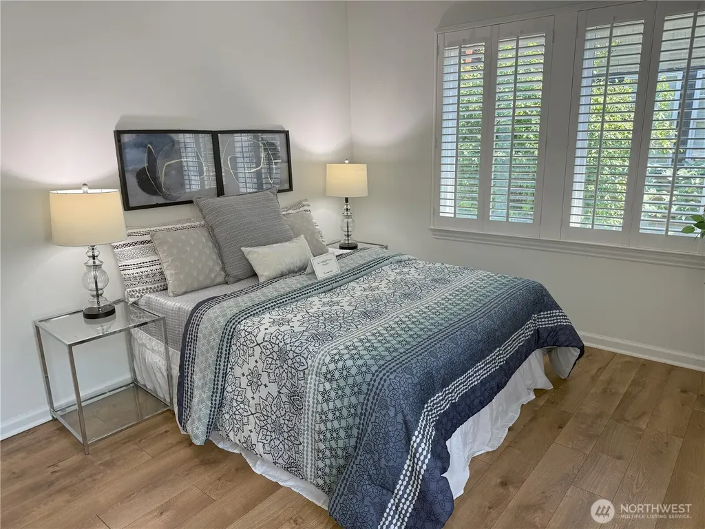 4329 NE 56th Street Seattle WA 98105