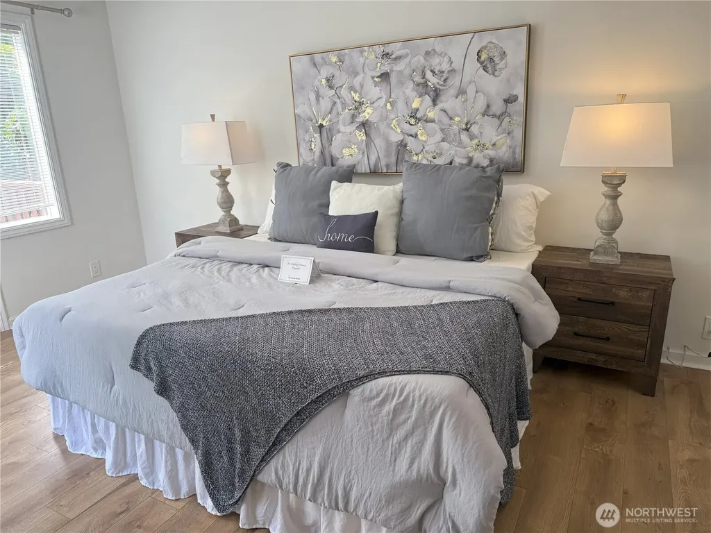4329 NE 56th Street Seattle WA 98105