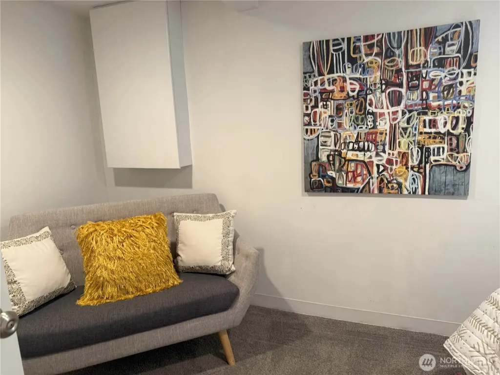 4329 NE 56th Street Seattle WA 98105