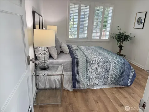4329 NE 56th Street Seattle WA 98105