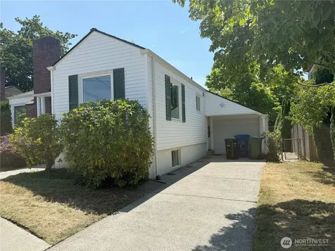 4329 NE 56th Street Seattle WA 98105