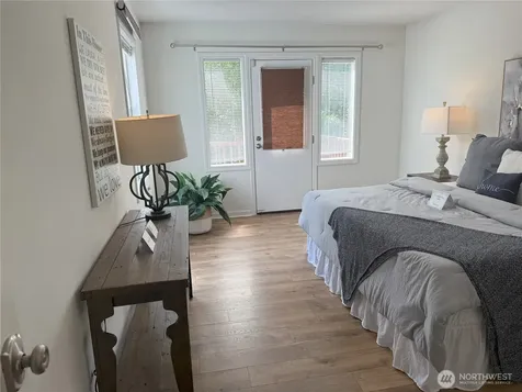 4329 NE 56th Street Seattle WA 98105