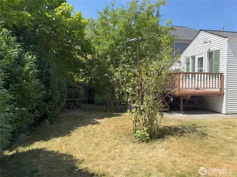 4329 NE 56th Street Seattle WA 98105