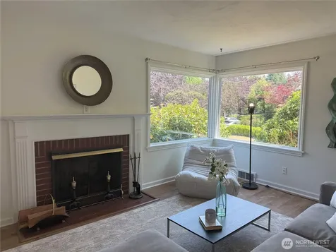 4329 NE 56th Street Seattle WA 98105