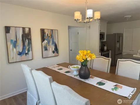 4329 NE 56th Street Seattle WA 98105