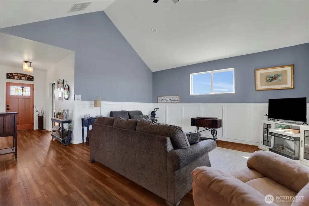 28141 Wild Rose Davenport WA 99122