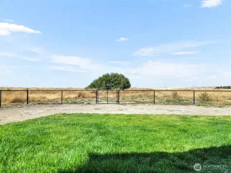 28141 Wild Rose Davenport WA 99122