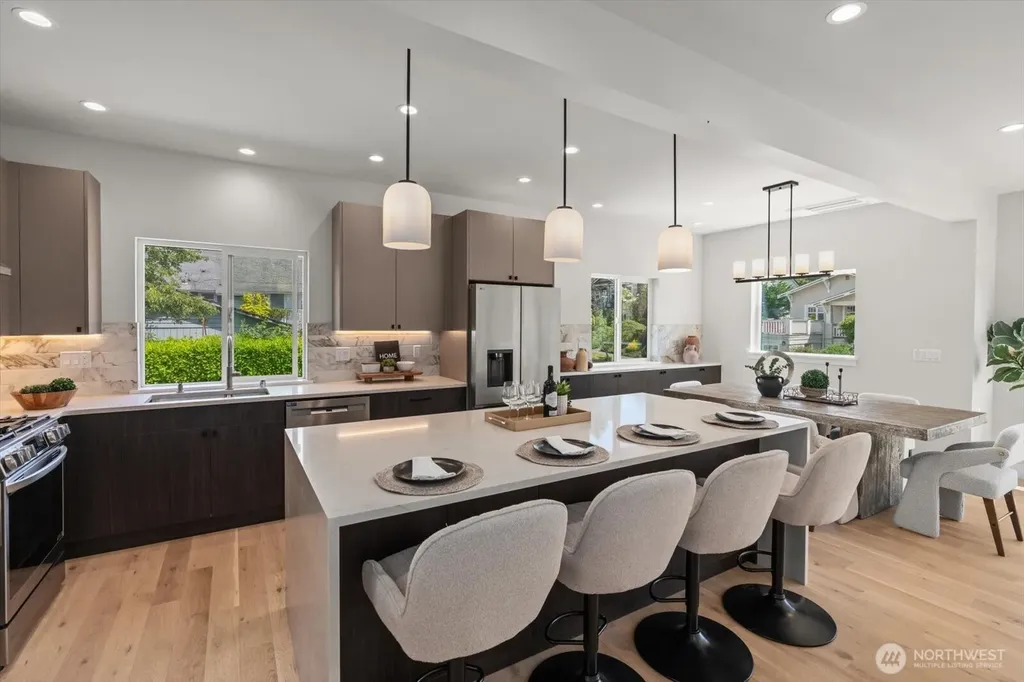 4816 SW Findlay Street Seattle WA 98136