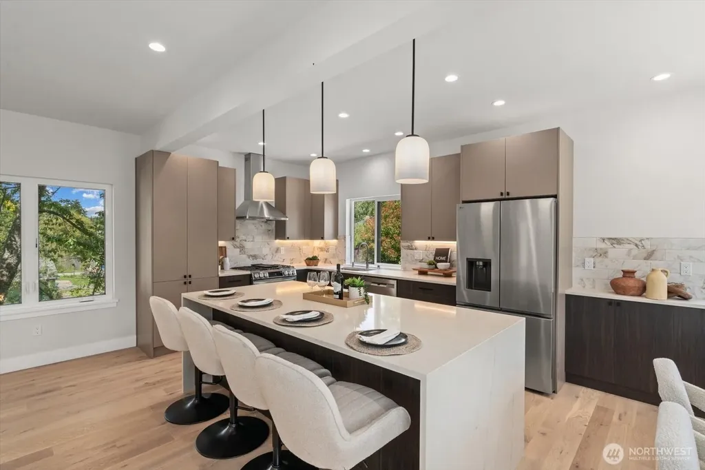 4816 SW Findlay Street Seattle WA 98136