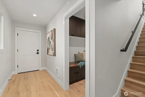 4816 SW Findlay Street Seattle WA 98136