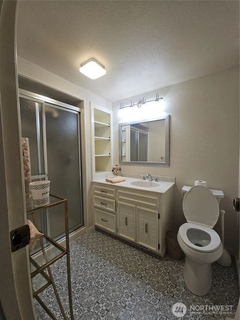 15402 Rose Road SW Lakewood WA 98498