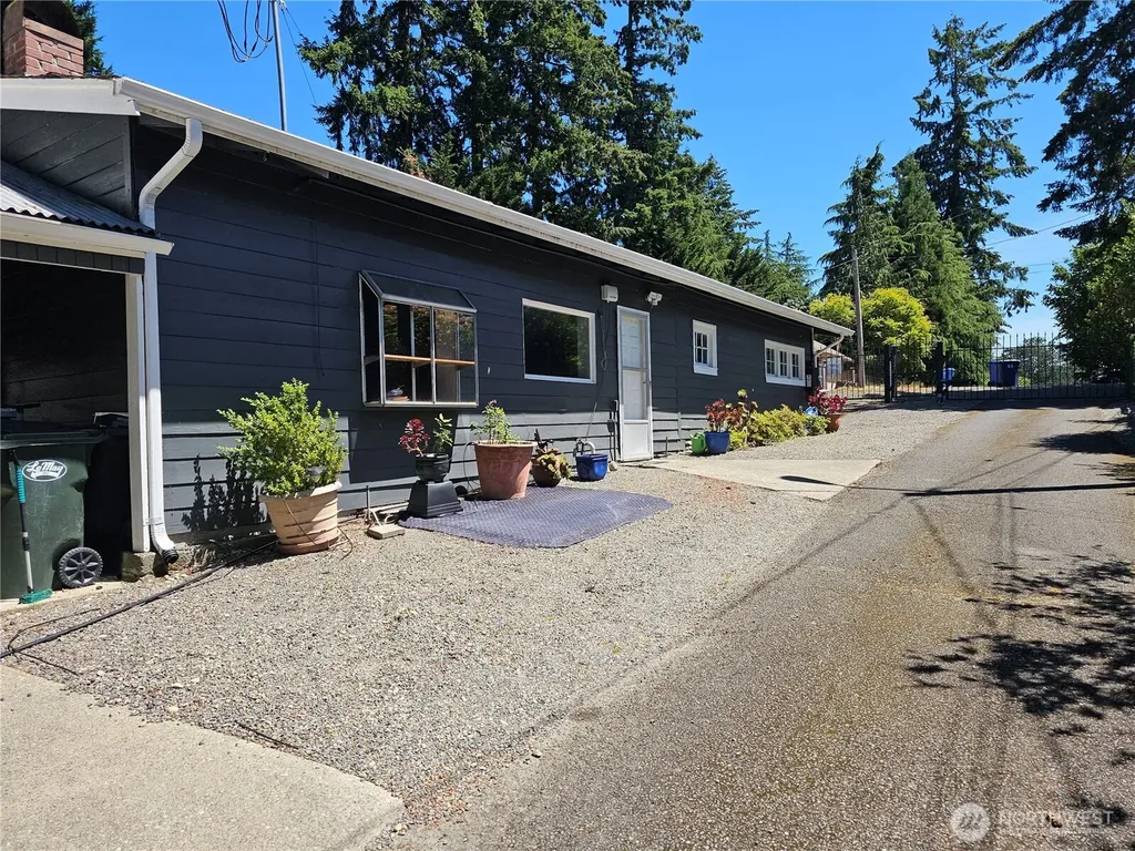 15402 Rose Road SW Lakewood WA 98498