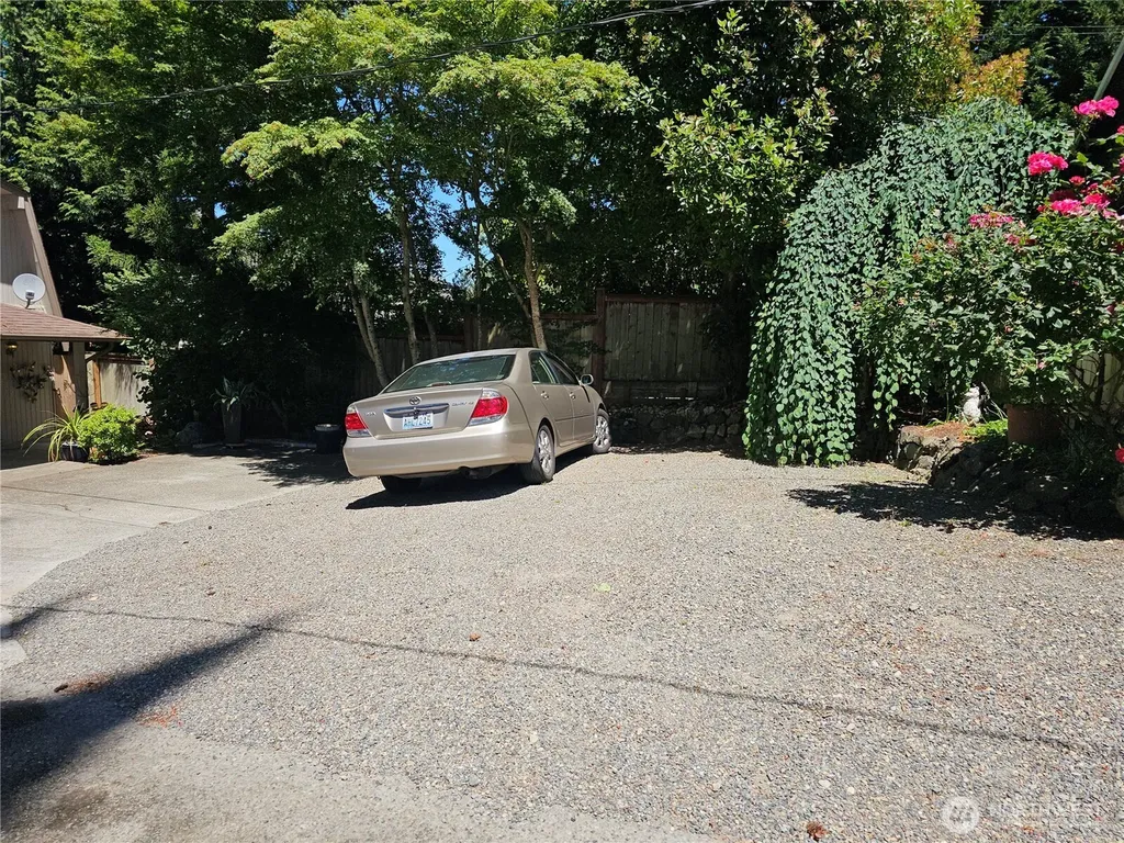 15402 Rose Road SW Lakewood WA 98498