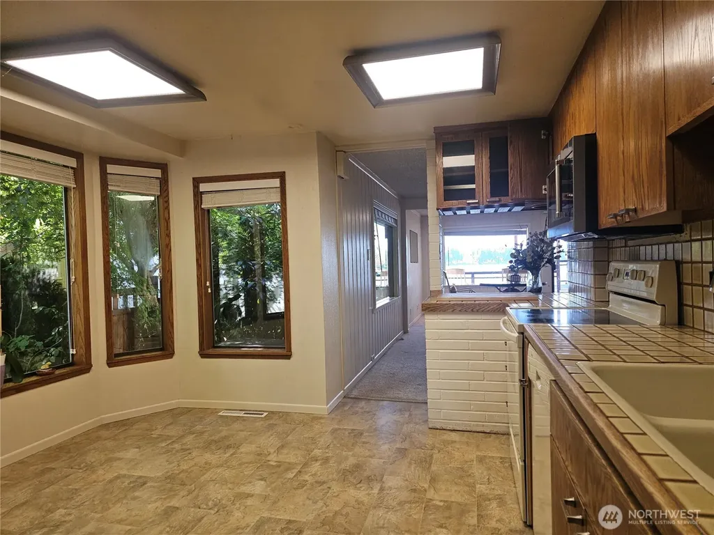 15402 Rose Road SW Lakewood WA 98498