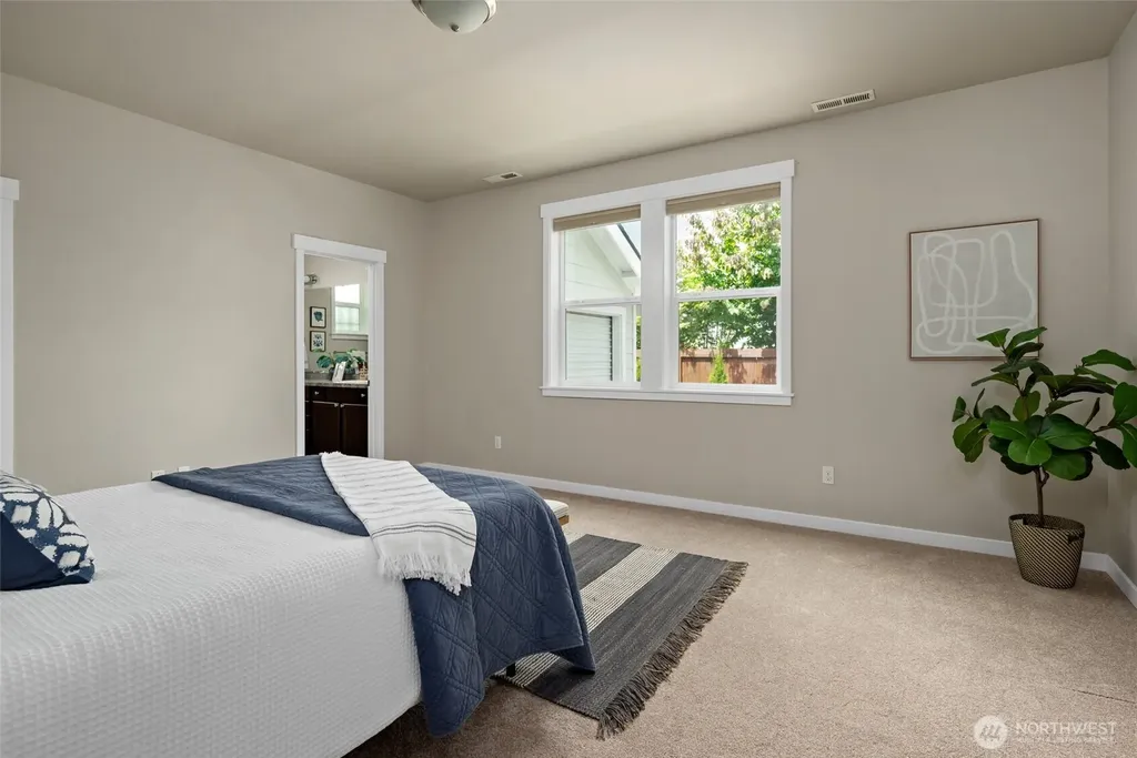 4039 Autumn Way Mount Vernon WA 98273