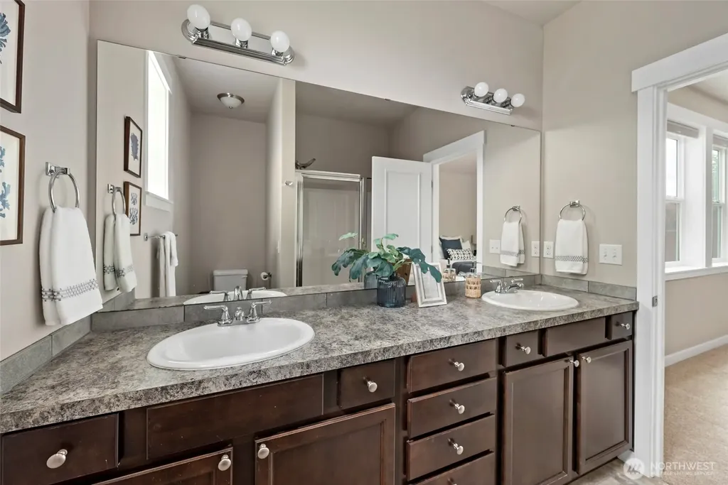 4039 Autumn Way Mount Vernon WA 98273