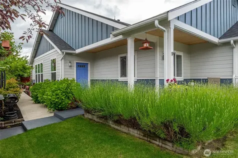 4039 Autumn Way Mount Vernon WA 98273