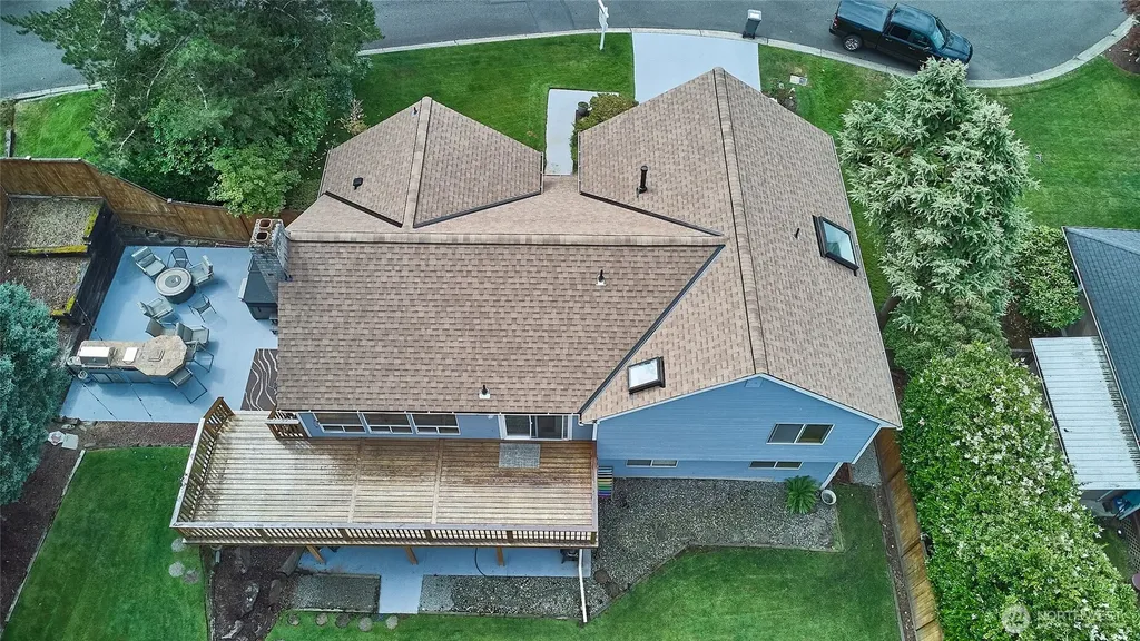 1404 S 290th Place Federal Way WA 98003